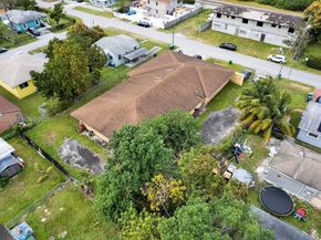 1910 NW 72nd St, Miami FL 33147