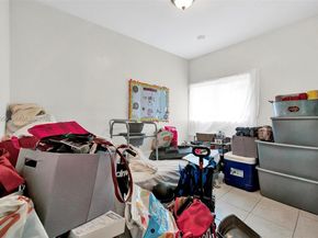 1910 NW 72nd St, Miami FL 33147