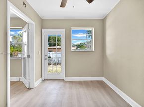 12135 NE 10th Ave, North Miami FL 33161