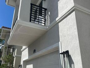 Undisclosed Address #A11617579, Dania Beach FL 33312