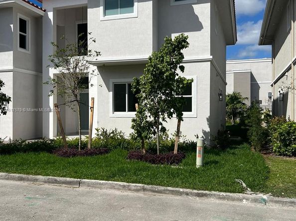 Undisclosed Address #A11617579, Dania Beach FL 33312