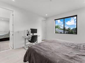 4950 SW 158th Ave, Southwest Ranches FL 33331