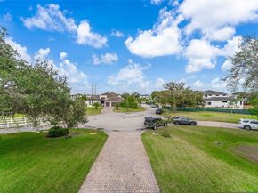 4950 SW 158th Ave, Southwest Ranches FL 33331
