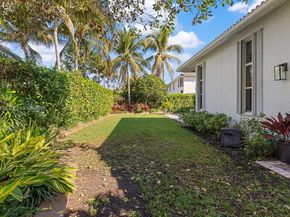 1774 Harbor Pointe Circle, Weston FL 33327