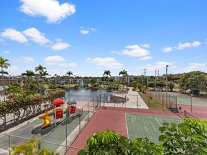 5020 NW 79th Ave 303, Doral FL 33166