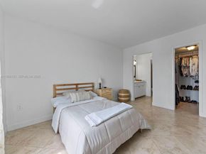 5020 NW 79th Ave 303, Doral FL 33166