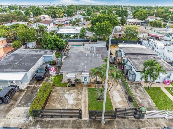 940 E 21st St, Hialeah FL 33013