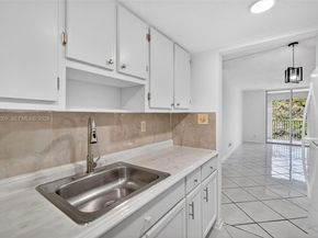 3141 NW 47th Ter 335, Lauderdale Lakes FL 33319