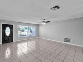 22226 SW 62nd Ave, Boca Raton FL 33428