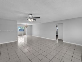 22226 SW 62nd Ave, Boca Raton FL 33428