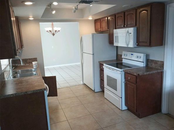 22226 SW 62nd Ave, Boca Raton FL 33428