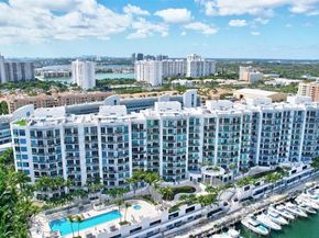 3029 NE 188th St 1021, Aventura FL 33180