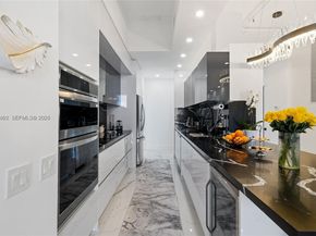 3029 NE 188th St 1021, Aventura FL 33180