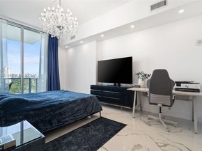 3029 NE 188th St 1021, Aventura FL 33180