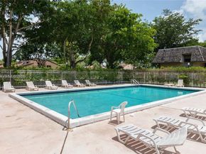 3655 NW 94th Ave 8H, Sunrise FL 33351