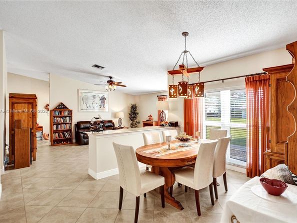 14833 SW 164th Ter, Miami FL 33187