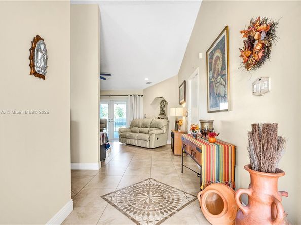 14833 SW 164th Ter, Miami FL 33187