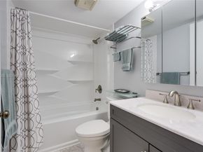 7300 Lake Cir Dr 303, Margate FL 33063