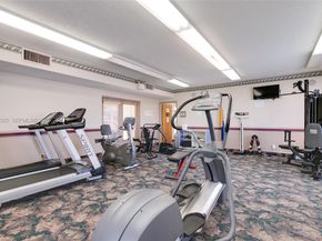 7300 Lake Cir Dr 303, Margate FL 33063