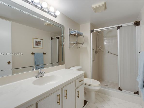 7300 Lake Cir Dr 303, Margate FL 33063