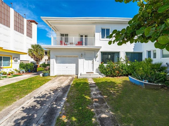 319 Nebraska St, Hollywood FL 33019