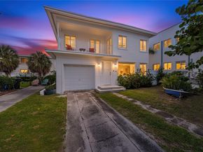 319 Nebraska St, Hollywood FL 33019