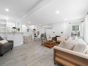 319 Nebraska St, Hollywood FL 33019