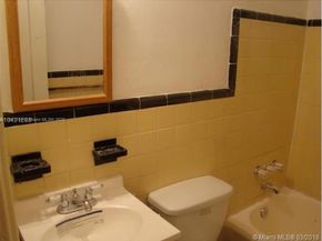 1043 NW 75th St, Miami FL 33150