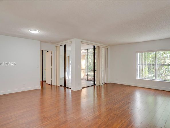 3846 Coral Tree Cir 3846, Coconut Creek FL 33073
