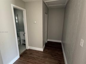 220 NW 12th St, Pompano Beach FL 33060