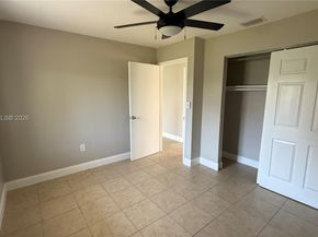 220 NW 12th St, Pompano Beach FL 33060