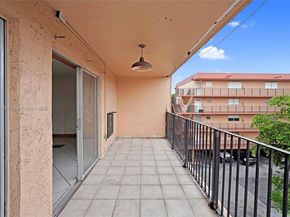 1950 W 56th St 2311B, Hialeah FL 33012