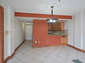 1950 W 56th St 2311B, Hialeah FL 33012