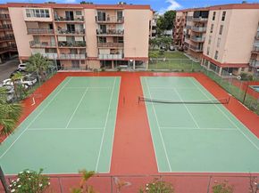 1950 W 56th St 2311B, Hialeah FL 33012