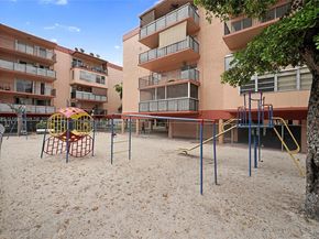 1950 W 56th St 2311B, Hialeah FL 33012