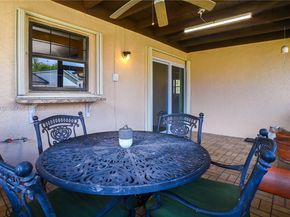 8631 NW 48th St, Lauderhill FL 33351