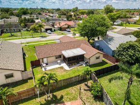 8631 NW 48th St, Lauderhill FL 33351