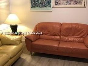 86 NW 33rd St, Miami FL 33127
