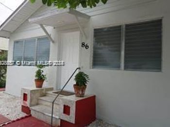 86 NW 33rd St