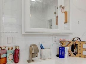 1715 SW 84th Ave, Miami FL 33155