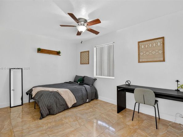 643 NE 130th St, North Miami FL 33161