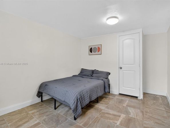 643 NE 130th St, North Miami FL 33161