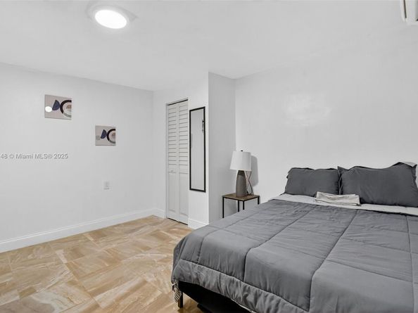 643 NE 130th St, North Miami FL 33161