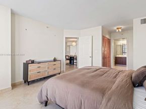 3600 Mystic Pointe Dr 1209, Aventura FL 33180