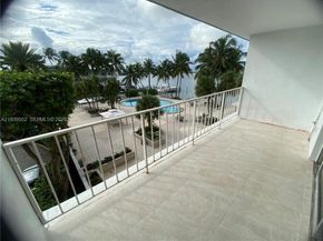 1865 79th St Cswy 3F, North Bay Village FL 33141