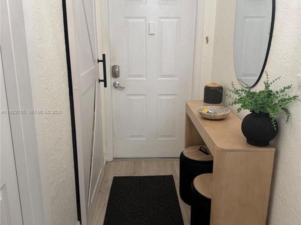 8650 SW 67th Ave 1042, Pinecrest FL 33156