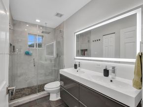 1012 Tupelo Way, Weston FL 33327