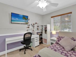 1012 Tupelo Way, Weston FL 33327