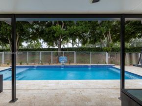 1012 Tupelo Way, Weston FL 33327