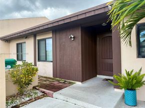 12216 SW 110th Ln, Miami FL 33186